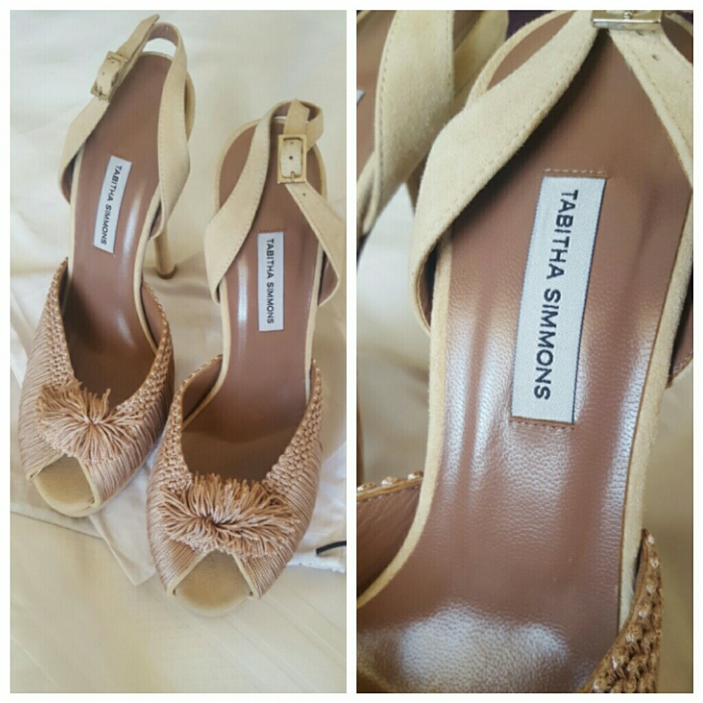 Tabitha Simmons Eldora Heels EUC